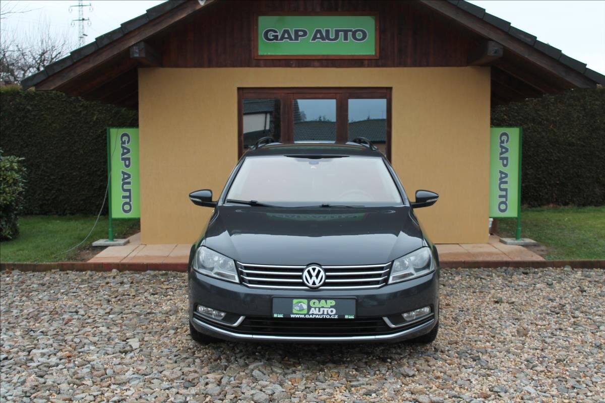 Volkswagen Passat Kombi 1,6 l 77 kw