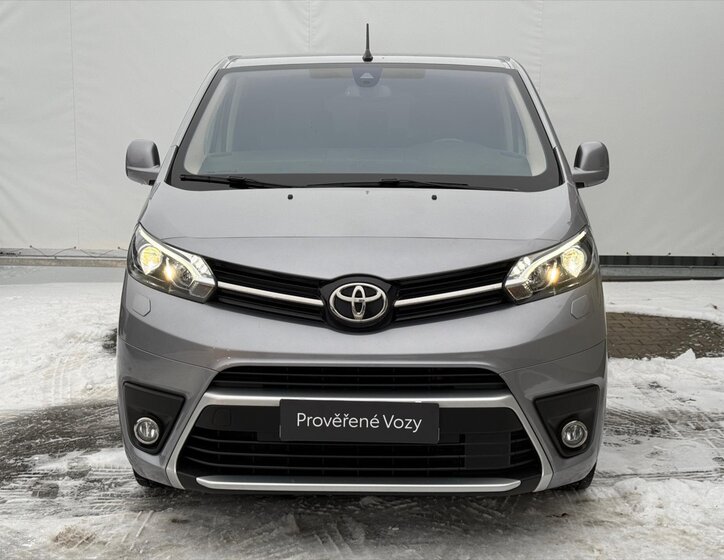 Toyota ProAce VAN-Minibus 2,0 l 130 kw