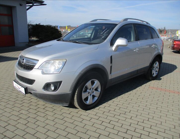 Opel Antara 1