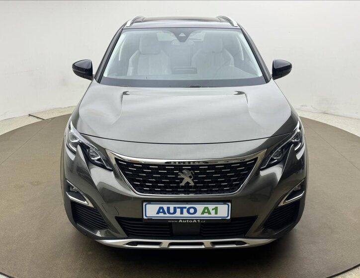Peugeot 3008 SUV / Terénní 1,2 l 96 kw