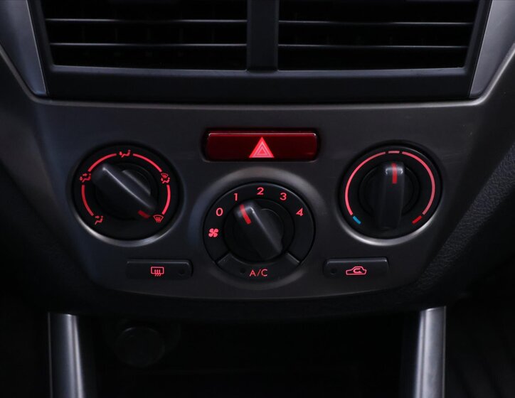 Subaru Forester SUV 2,0 l 110 kw