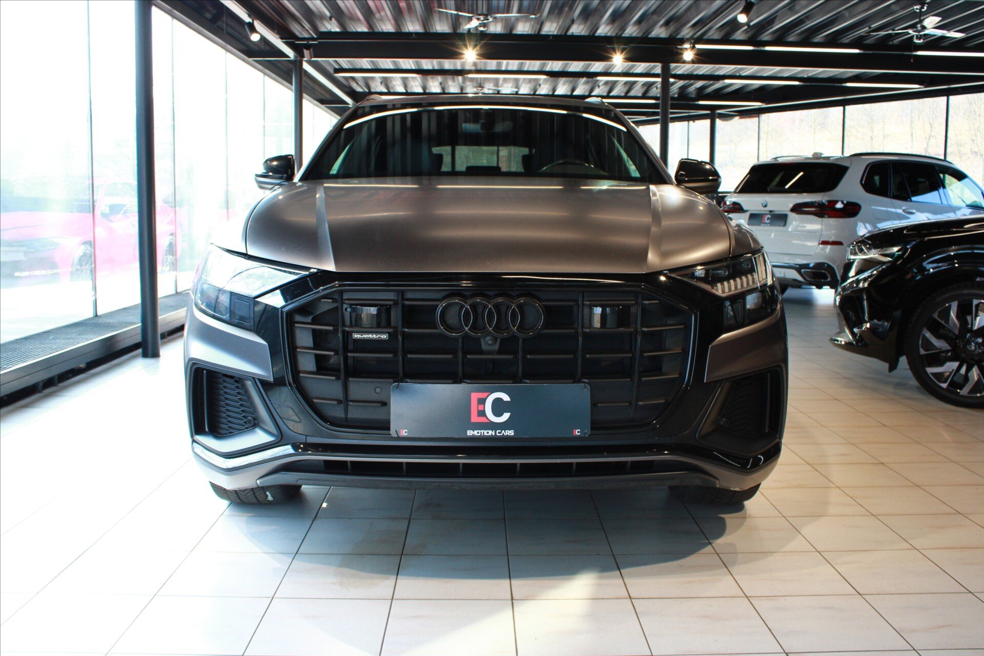 Audi Q8 SUV 3,0 l 210 kw