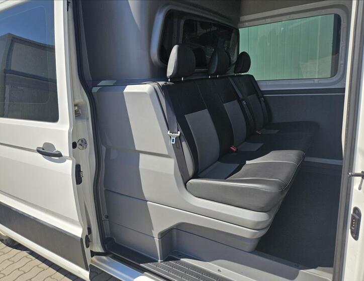 Volkswagen Crafter 6