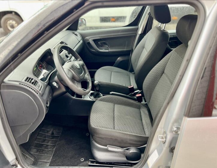 Škoda Roomster MPV 1,2 l 63 kw