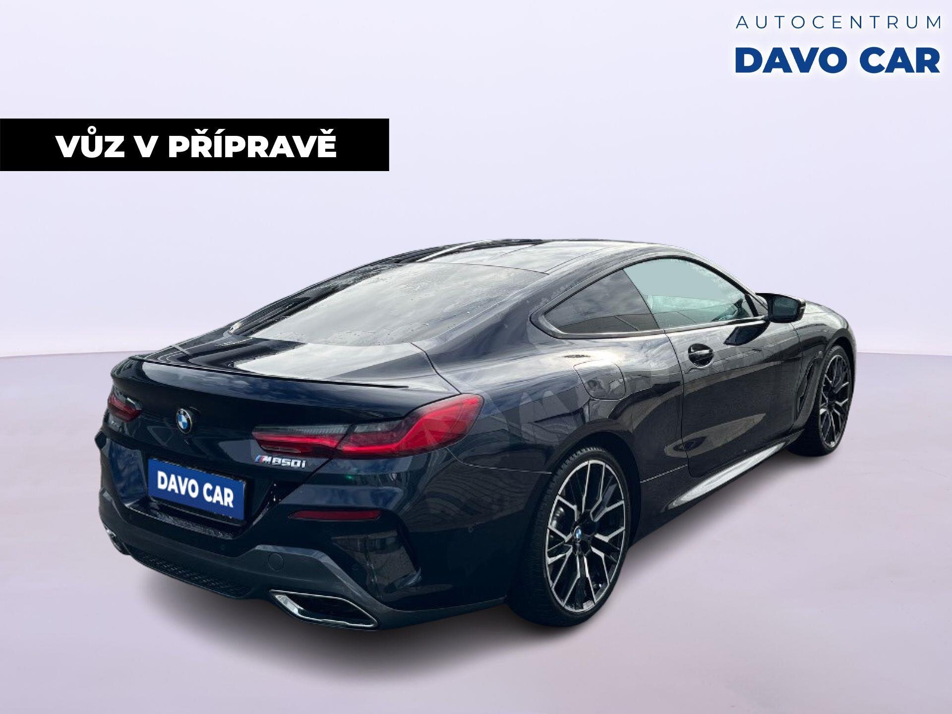 BMW Řada 8 Kupé 4,4 l 390 kw