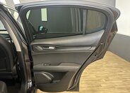 Alfa Romeo Stelvio SUV / Terénní 2,1 l 154 kw
