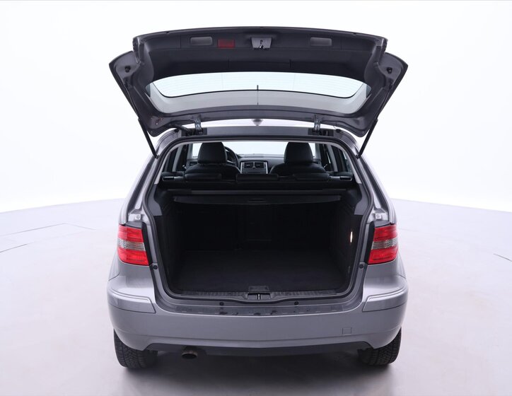 Mercedes-Benz Třídy B Hatchback 2,0 l 80 kw