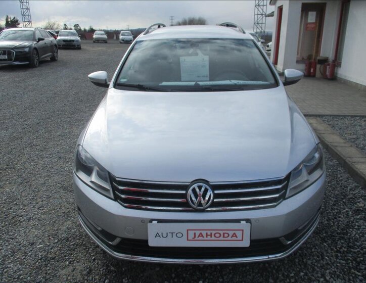 Volkswagen Passat Kombi 1,4 l 90 kw