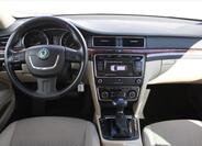 Škoda Superb 14
