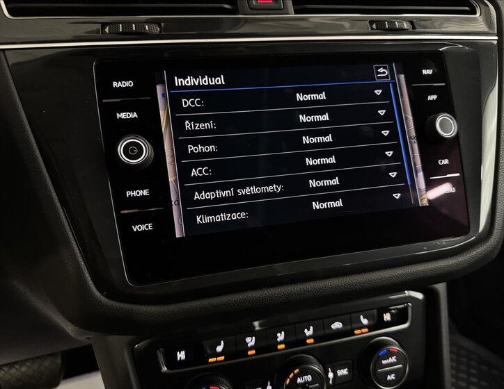 Volkswagen Tiguan Allspace SUV / Terénní 2,0 l 140 kw