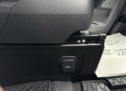 Ford Tourneo Custom 40