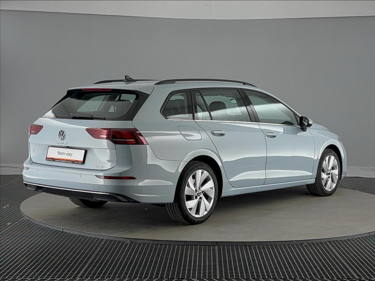 Volkswagen Golf Kombi 1,5 l 110 kw