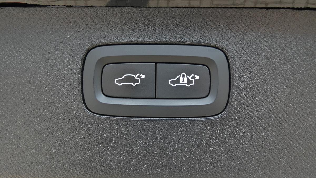 Volvo XC90 SUV / Terénní 2,0 l 173 kw