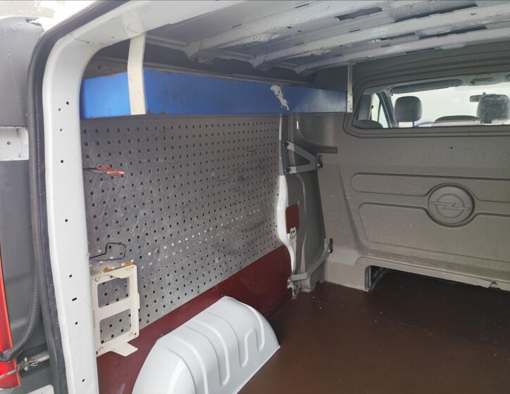 Opel Vivaro 34