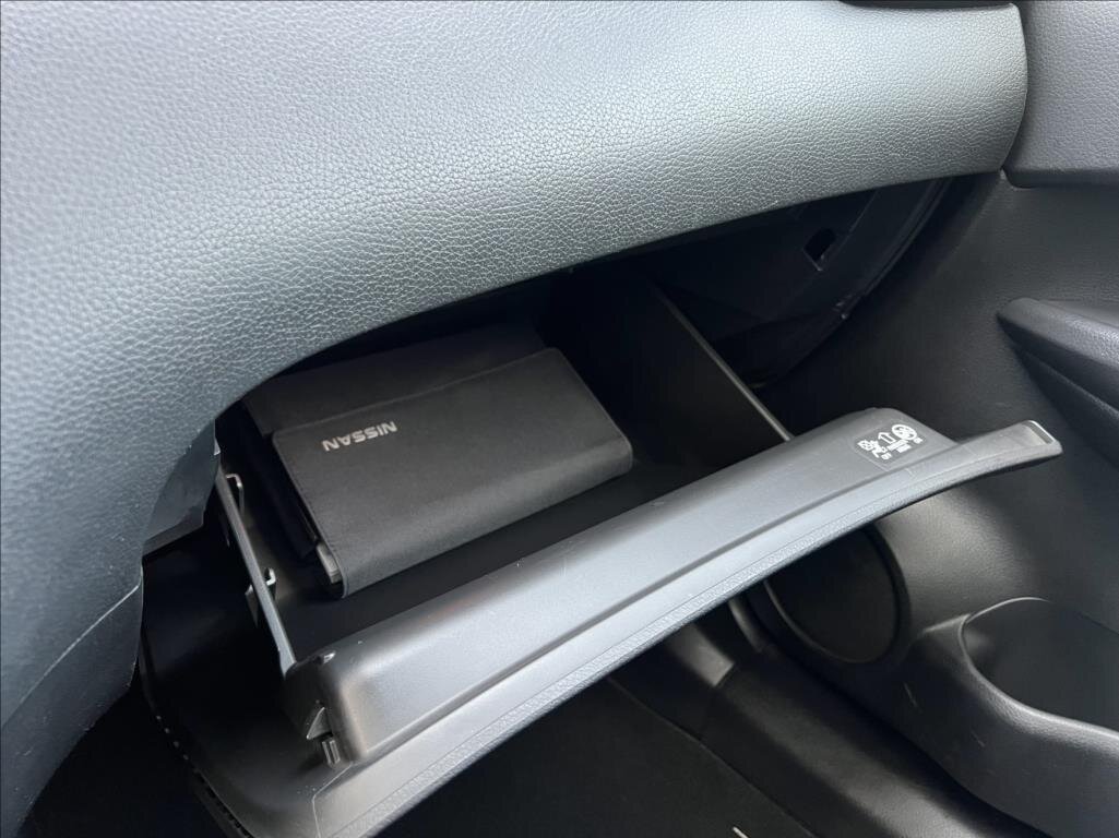 Nissan X-Trail SUV 1,6 l 96 kw