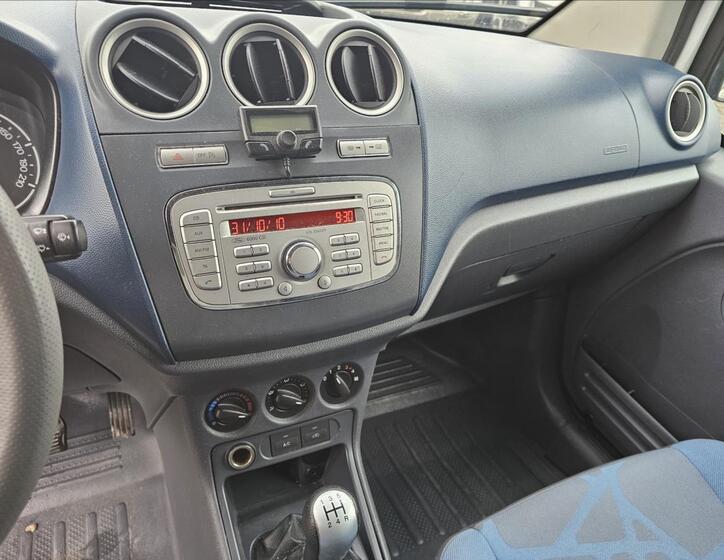 Ford Transit Connect 14