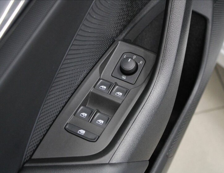 Škoda Octavia Kombi 2,0 l 85 kw