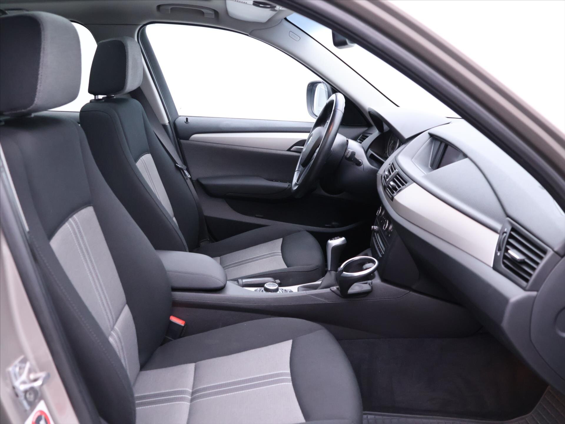 BMW X1 SUV 2,0 l 130 kw