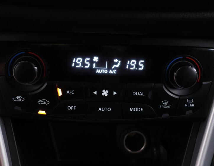 Suzuki SX4 S-Cross 28