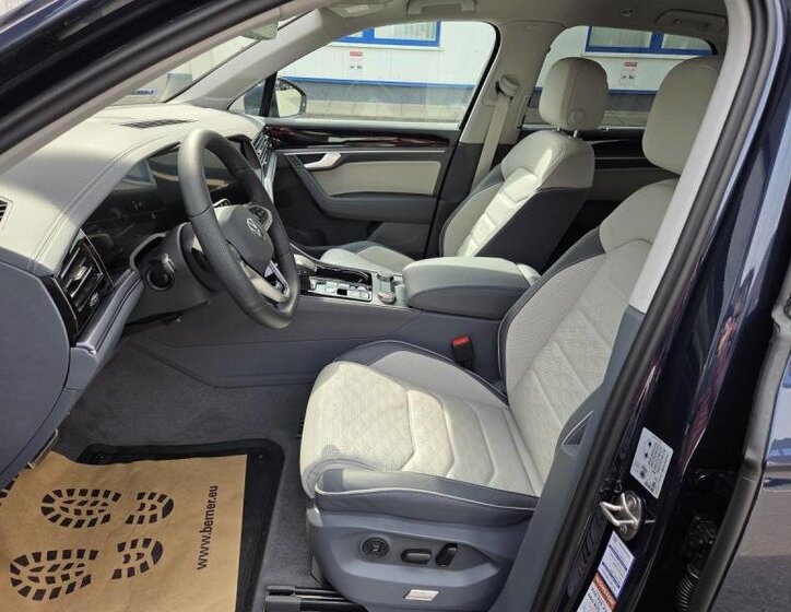 Volkswagen Touareg SUV 3,0 l 210 kw