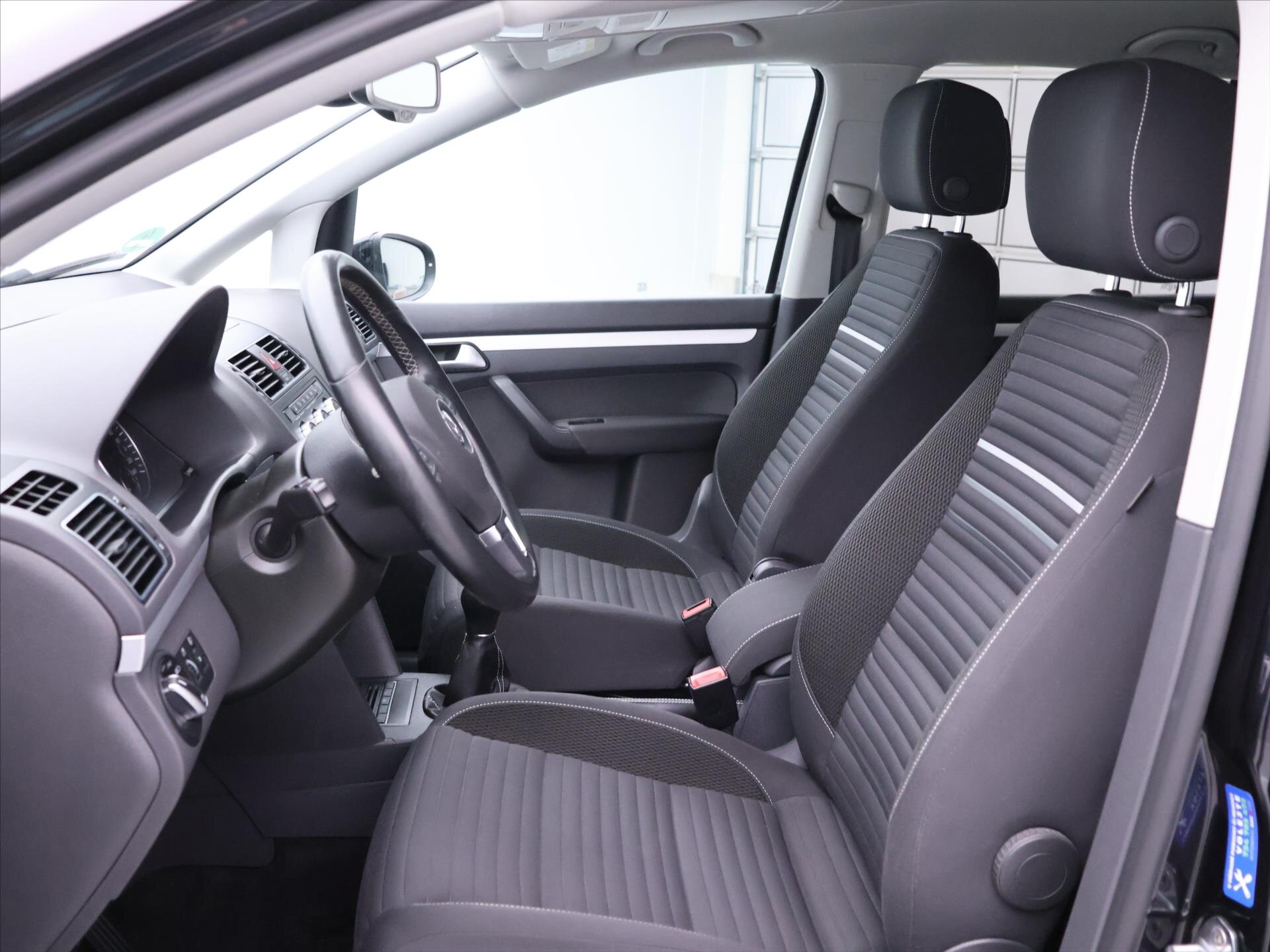 Volkswagen Touran MPV 1,2 l 77 kw