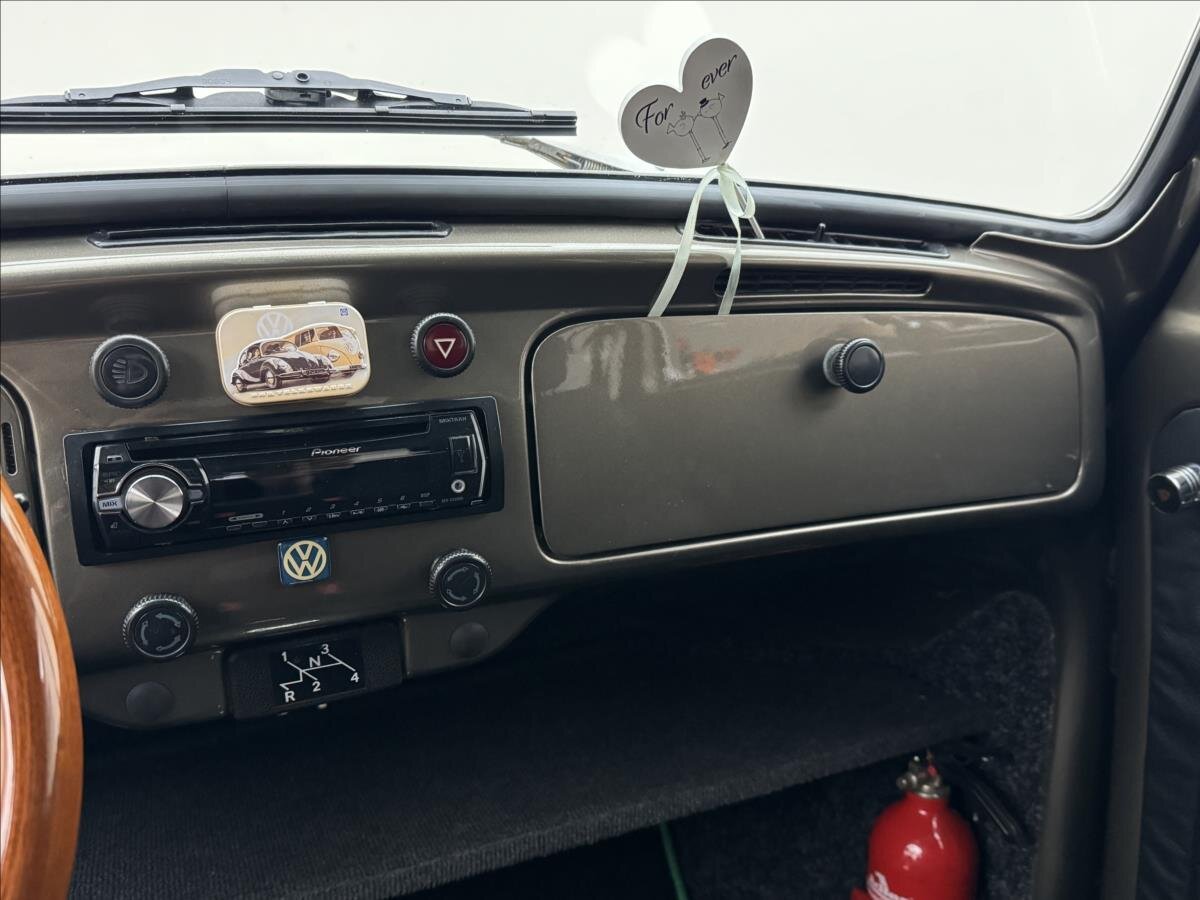 Volkswagen Ostatní Hatchback 1,2 l 30 kw