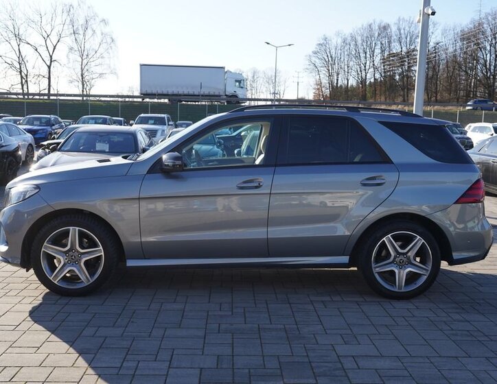 Mercedes-Benz GLE SUV / Terénní 3,0 l 190 kw