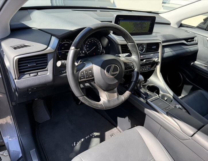 Lexus RX 450h L SUV / Terénní 3,5 l 193 kw