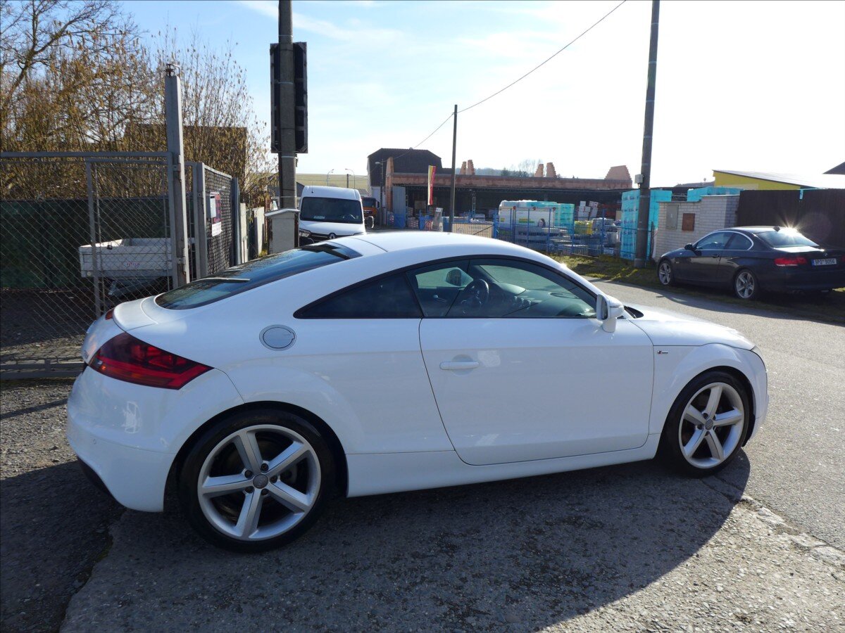 Audi TT Kupé 1,8 l 118 kw