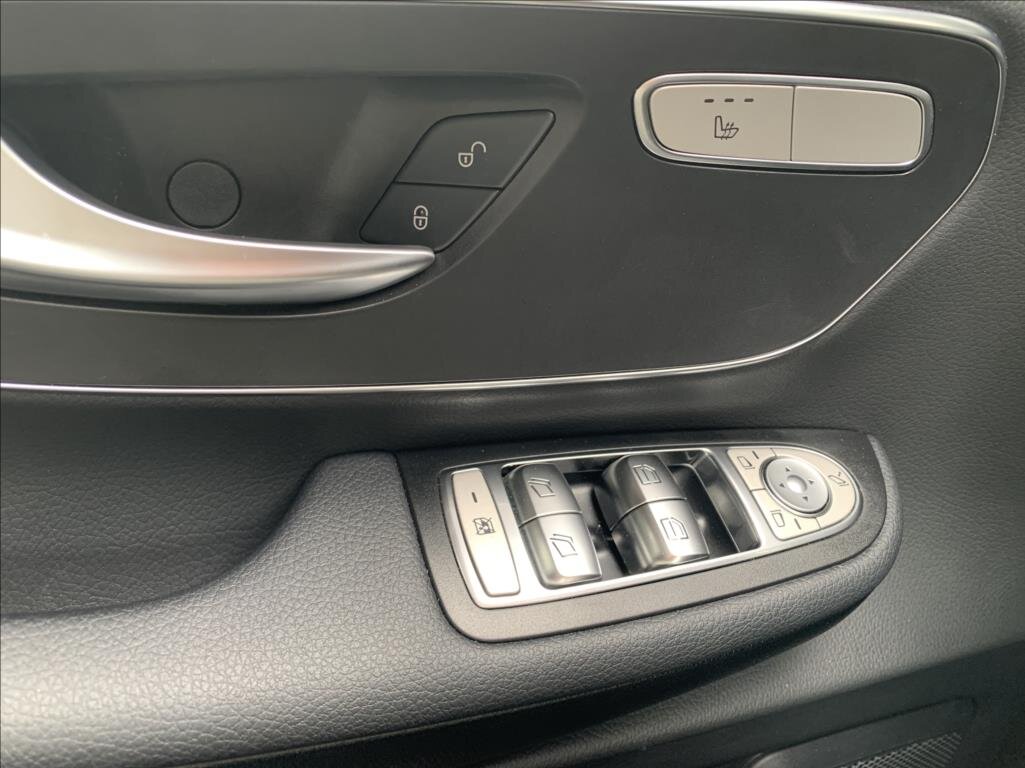 Mercedes-Benz Ostatní Ostatní 2,0 l 174 kw