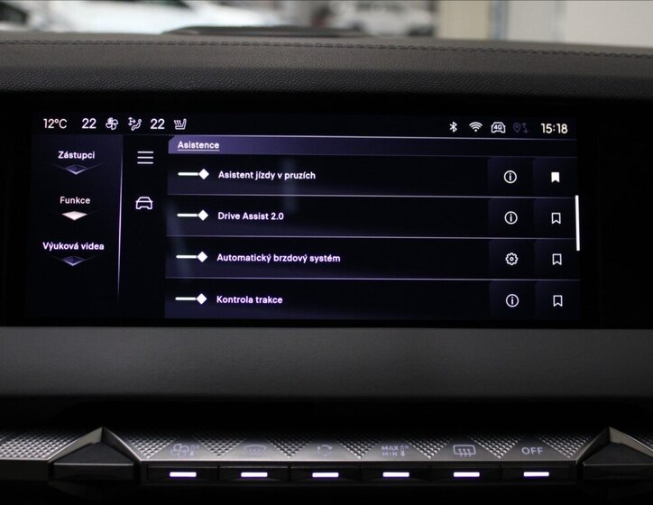 DS Automobiles DS4 11