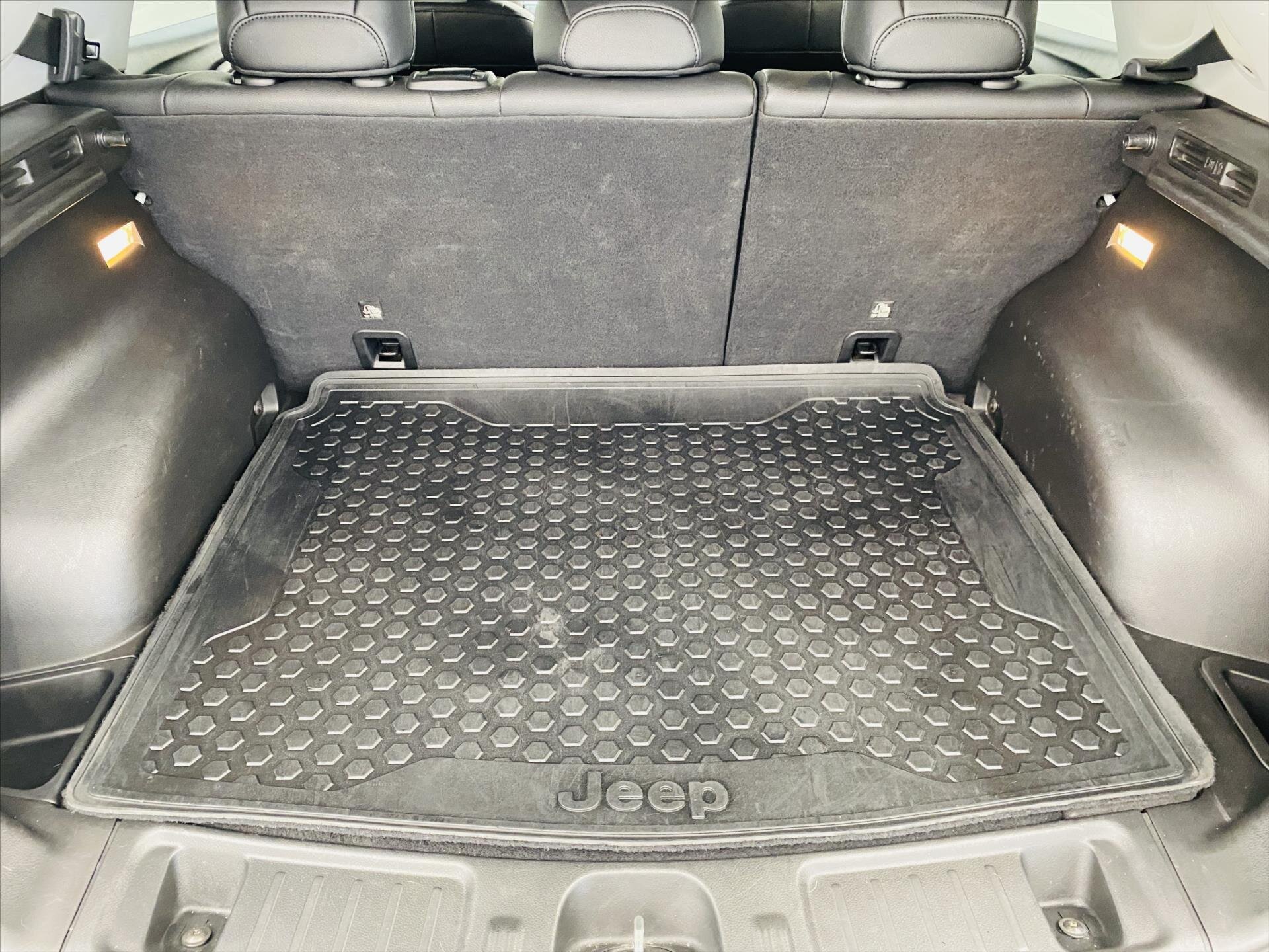 Jeep Compass Ostatní 1,3 l 132 kw