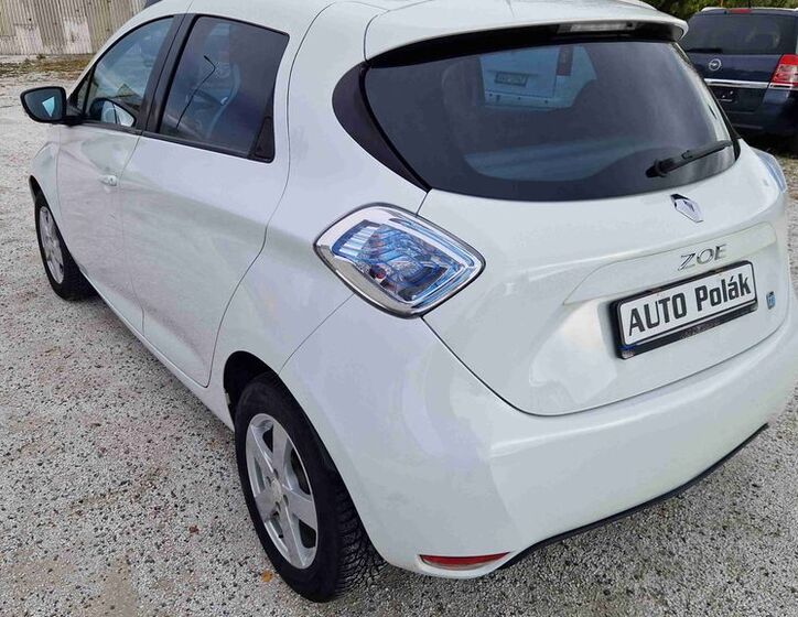 Renault ZOE 5