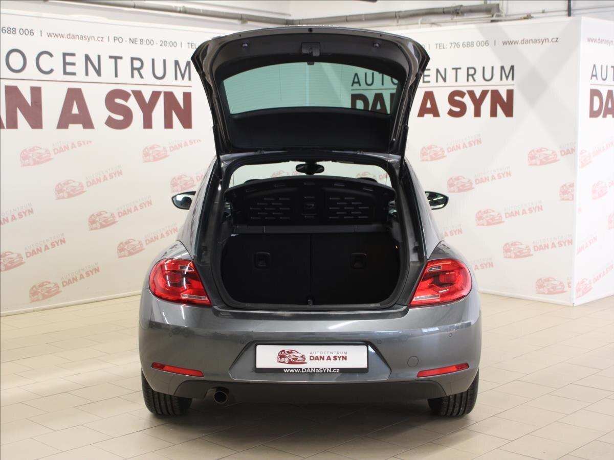 Volkswagen Beetle Hatchback 1,2 l 77 kw