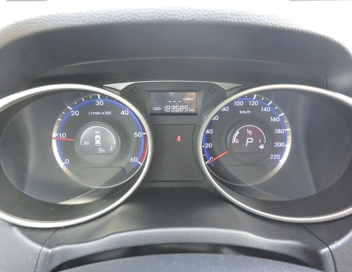 Hyundai ix35 SUV 2,0 l 100 kw