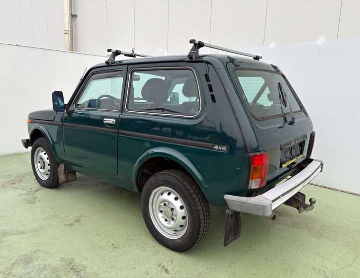 Lada Niva SUV 1,7 l 60 kw