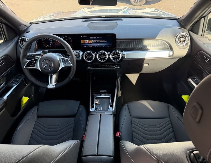 Mercedes-Benz GLB SUV / Terénní 2,0 l 110 kw