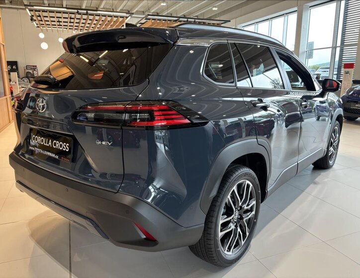 Toyota Corolla Cross SUV 2,0 l 131 kw