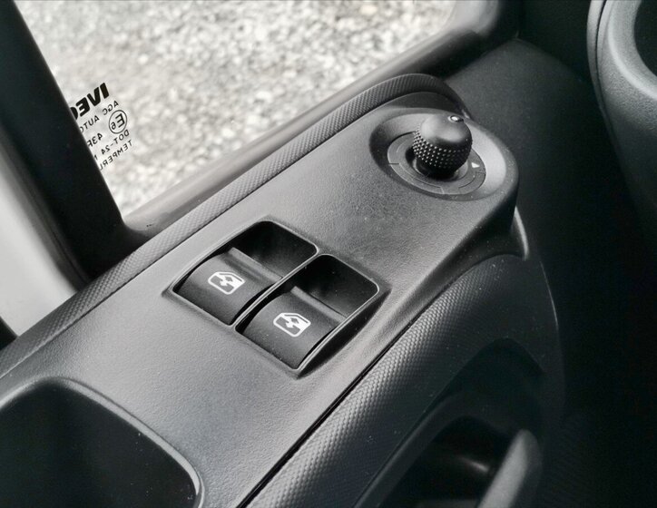 Iveco Daily Sklápěč 2,3 l 85 kw