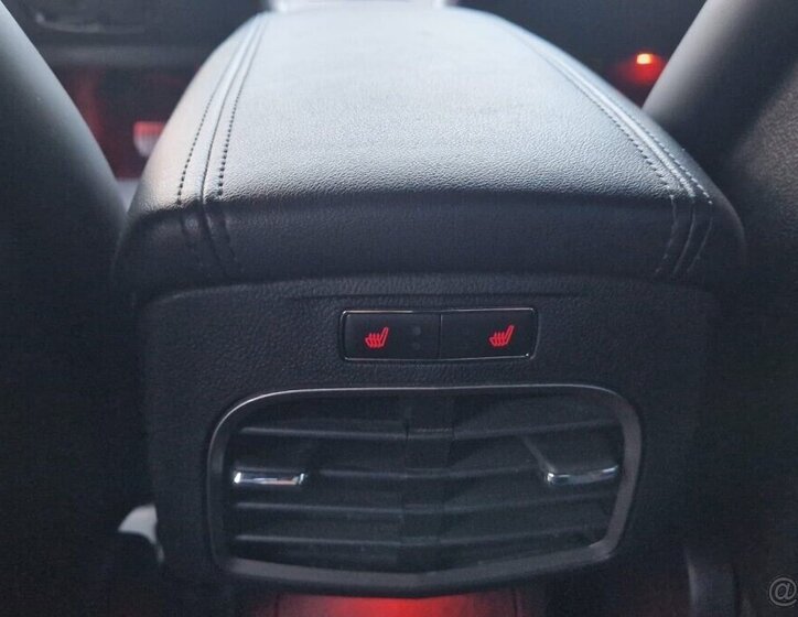 Lincoln MKZ Sedan / Limuzína 0,0 0