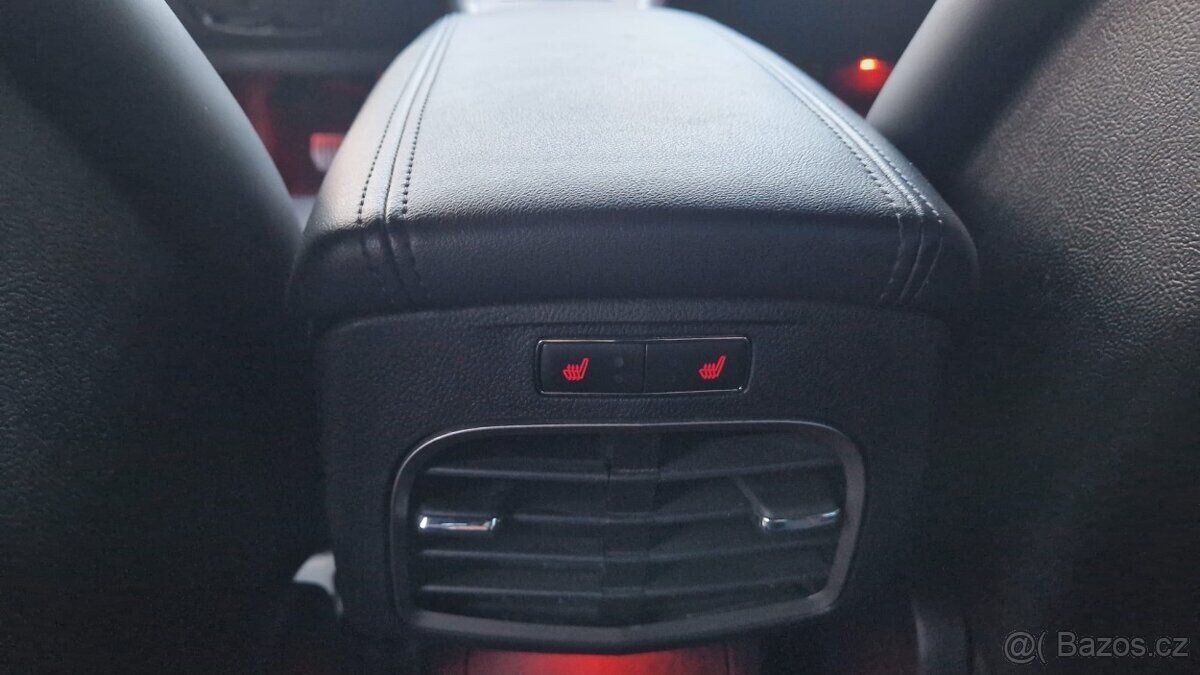 Lincoln MKZ Sedan / Limuzína 0,0 0