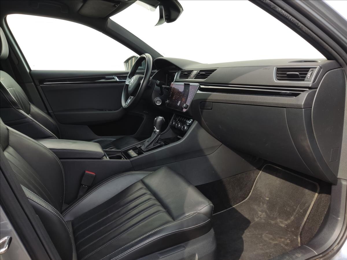 Škoda Superb Kombi 2,0 l 140 kw