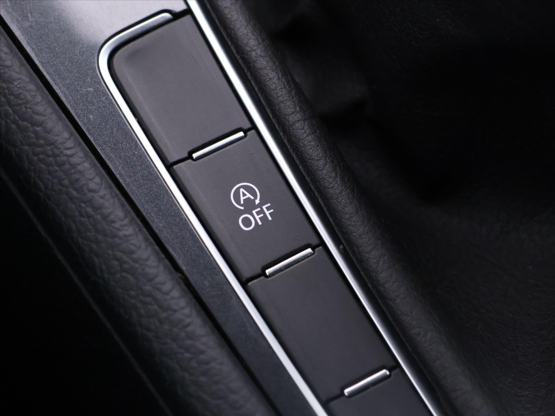 Volkswagen Golf Kombi 1,6 l 85 kw