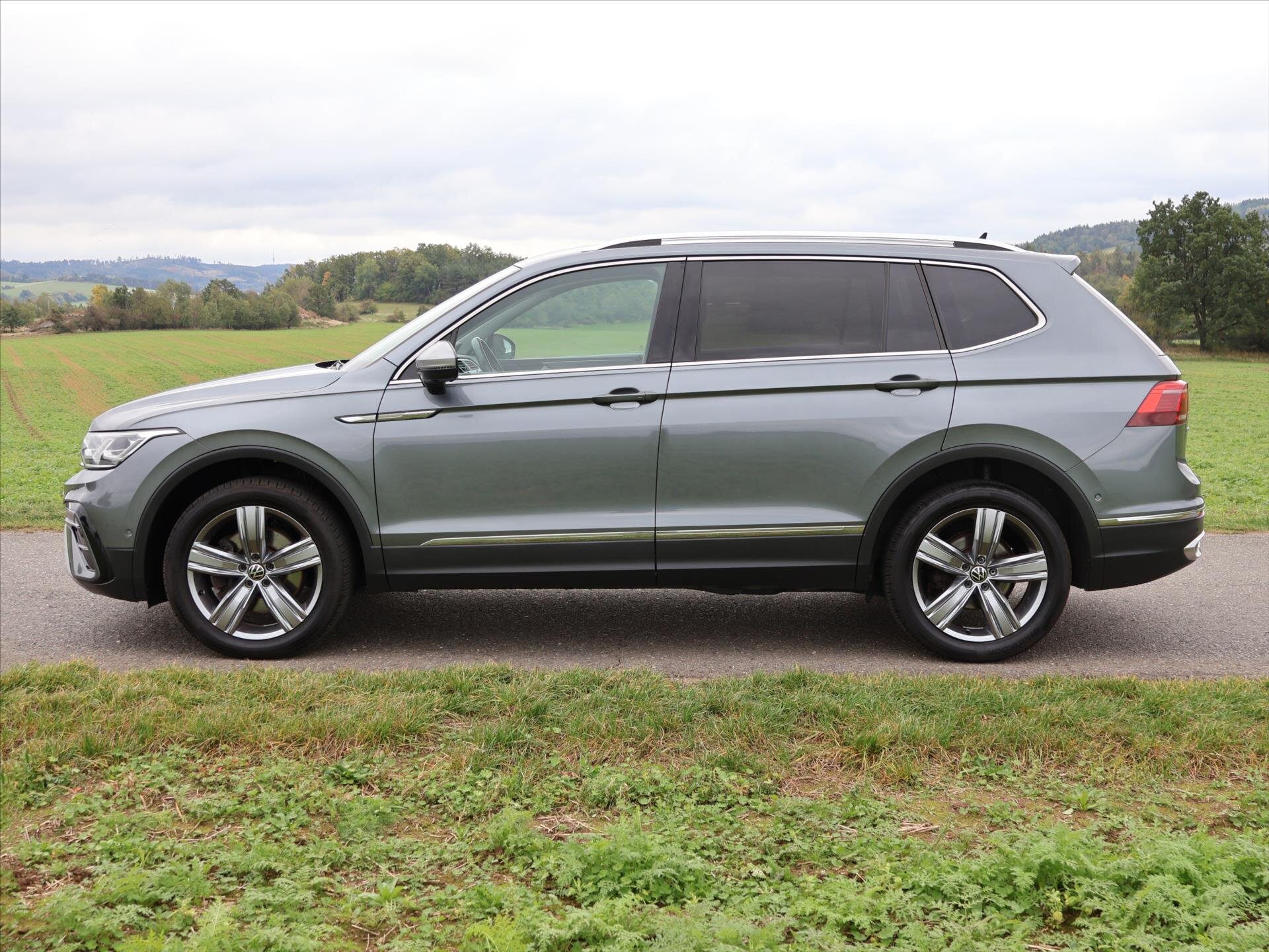 Volkswagen Tiguan Allspace SUV / Terénní 2,0 l 147 kw