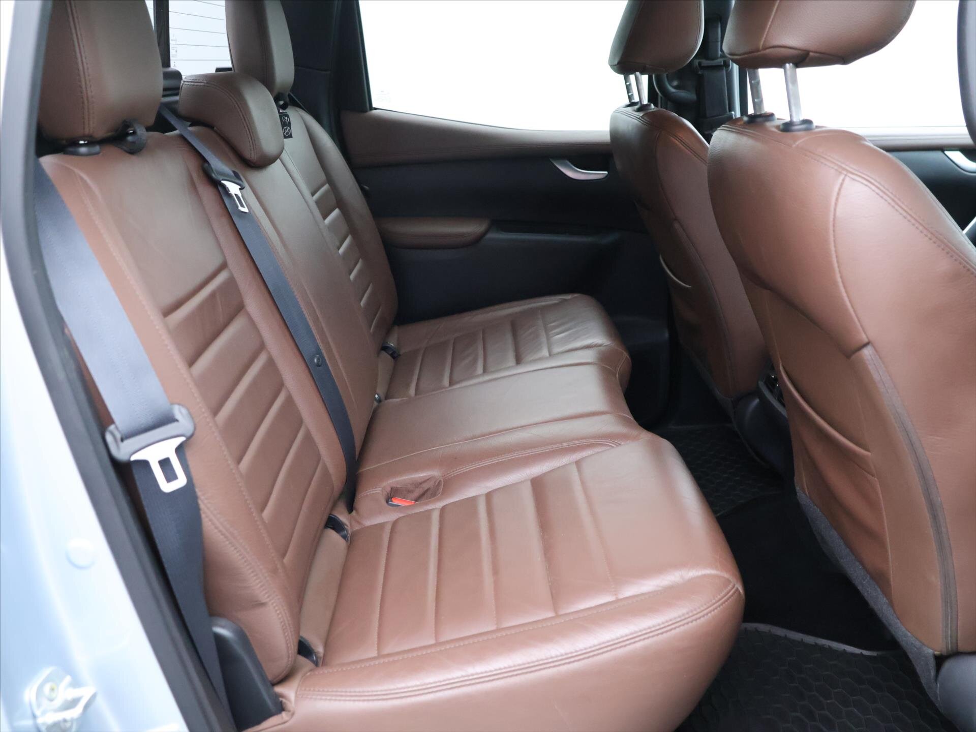 Mercedes-Benz Třídy X Pick-up 2,3 l 140 kw