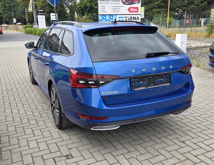 Škoda Superb Kombi 2,0 l 140 kw