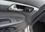 Volkswagen Touran 10