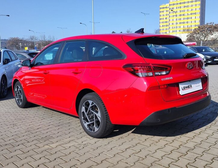 Hyundai i30 Kombi 1,5 l 103 kw