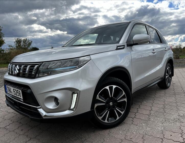 Suzuki Vitara 2