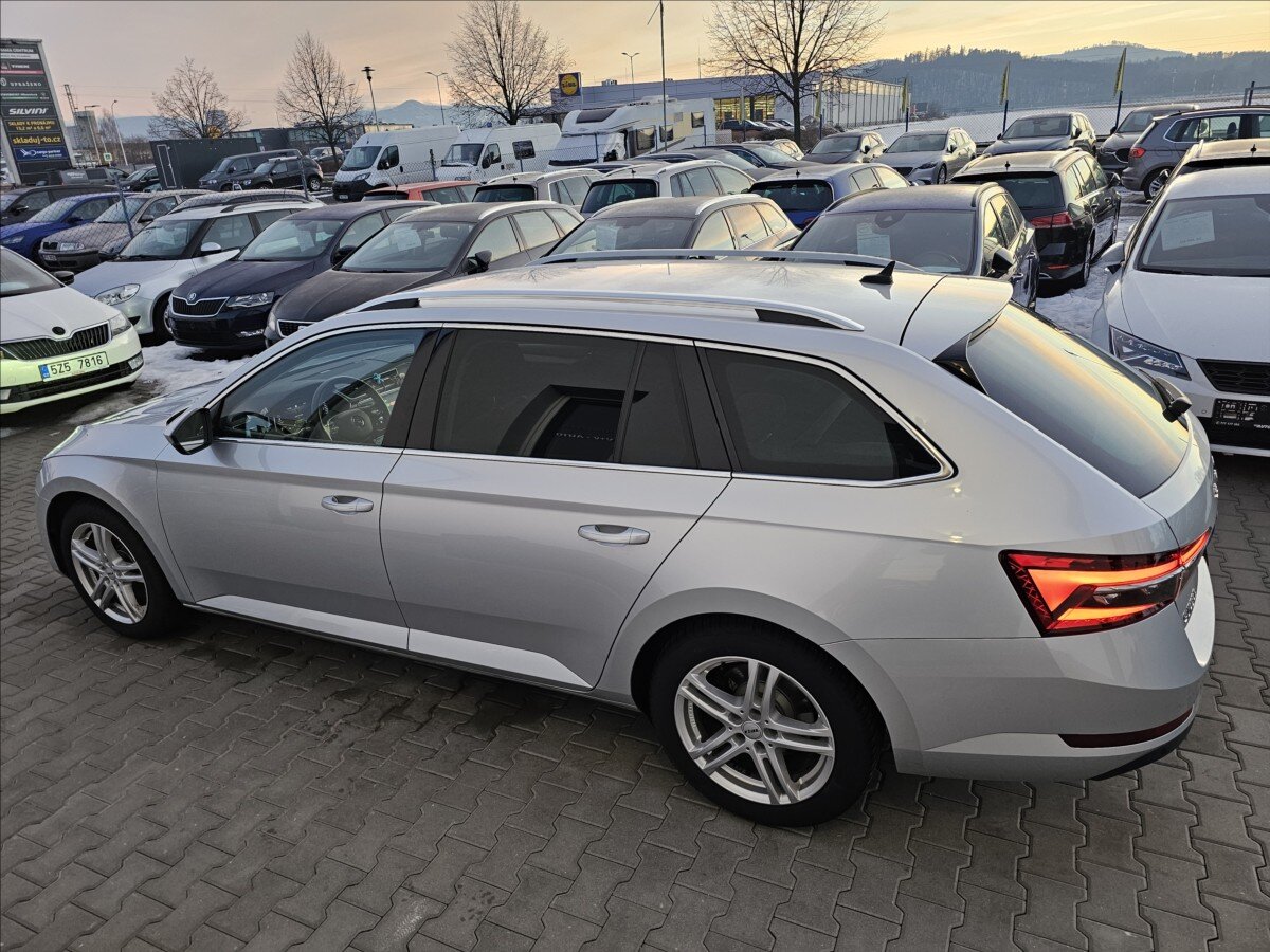 Škoda Superb Kombi 2,0 l 110 kw